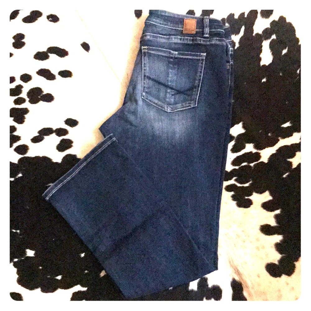 30R (30x31 1/2) BKE Denim Gabby Bootcut jeans